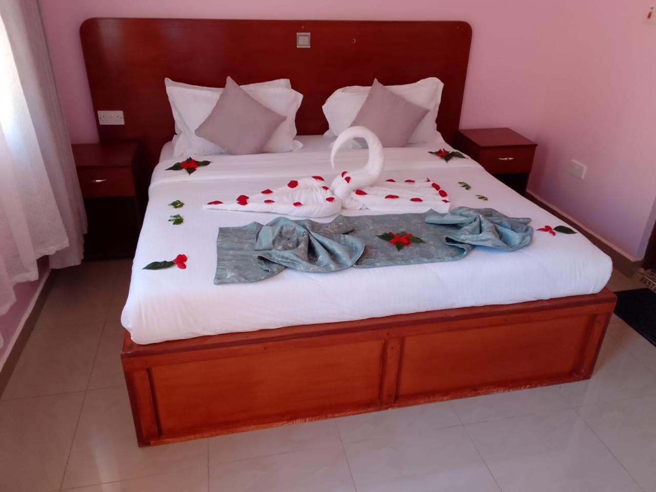 Juniper Park Resort Nyahururu Экстерьер фото